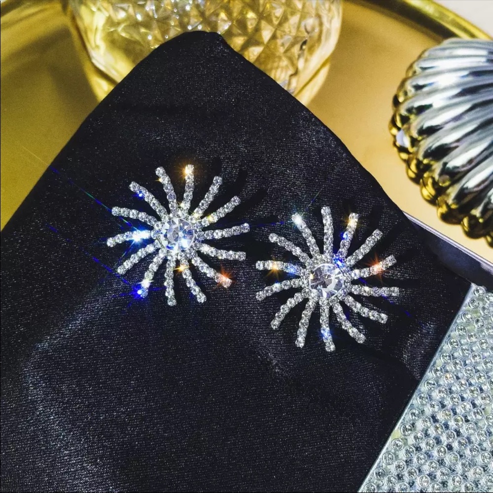New rhinestone fashion shiny earrings